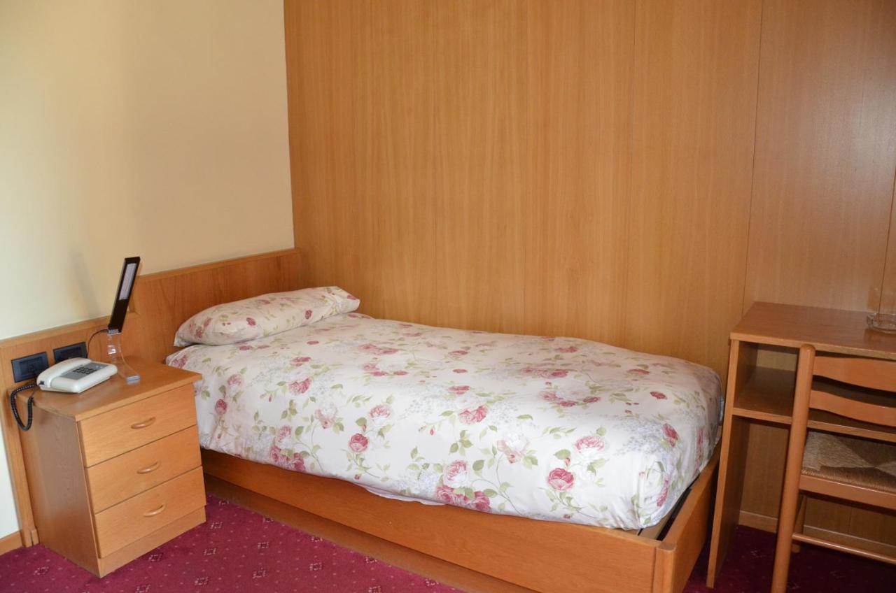Hotel Victoria Livigno Quarto foto